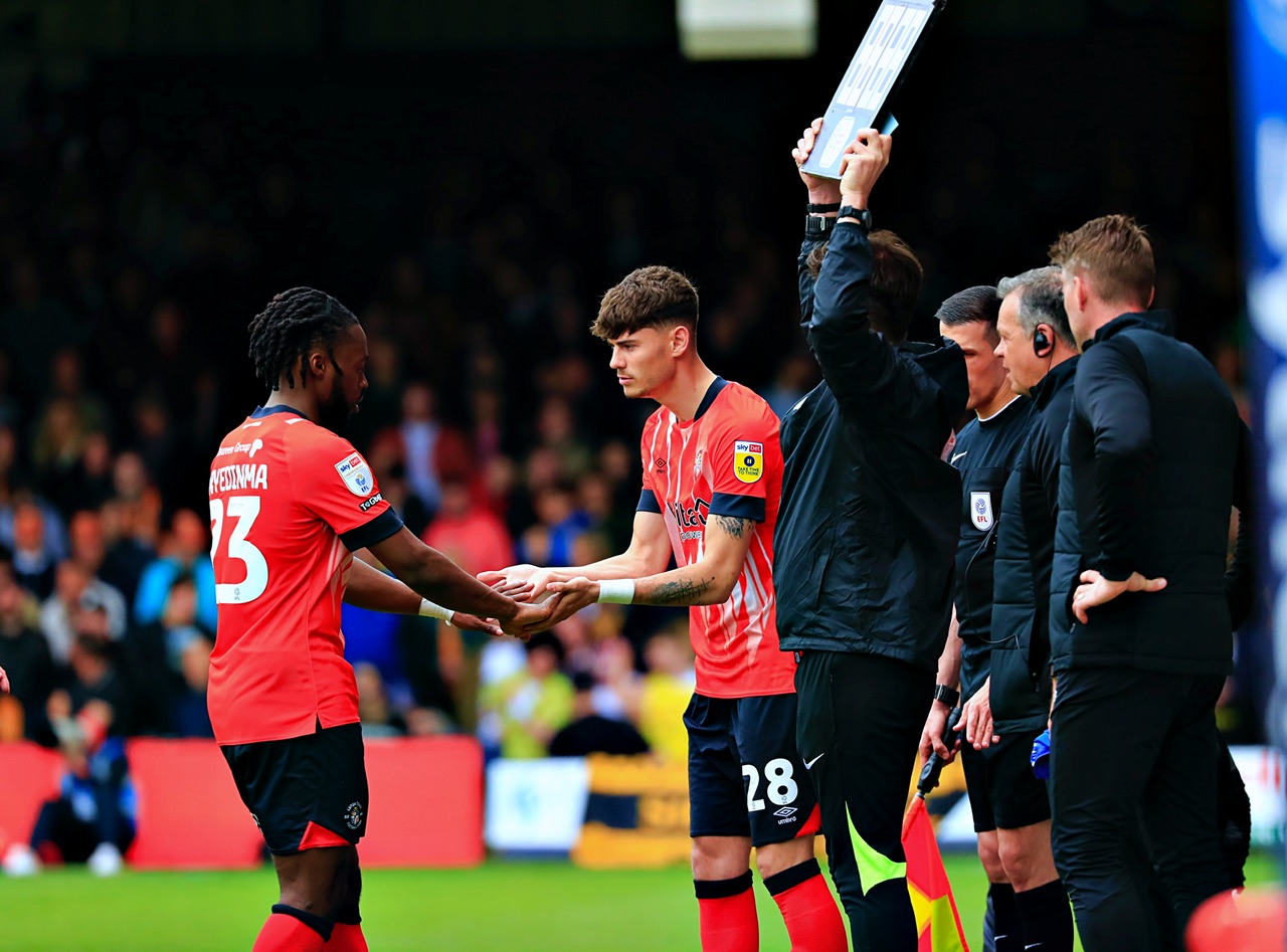 Luton midfielder joins Shrewsbury on loan - The Lutonian